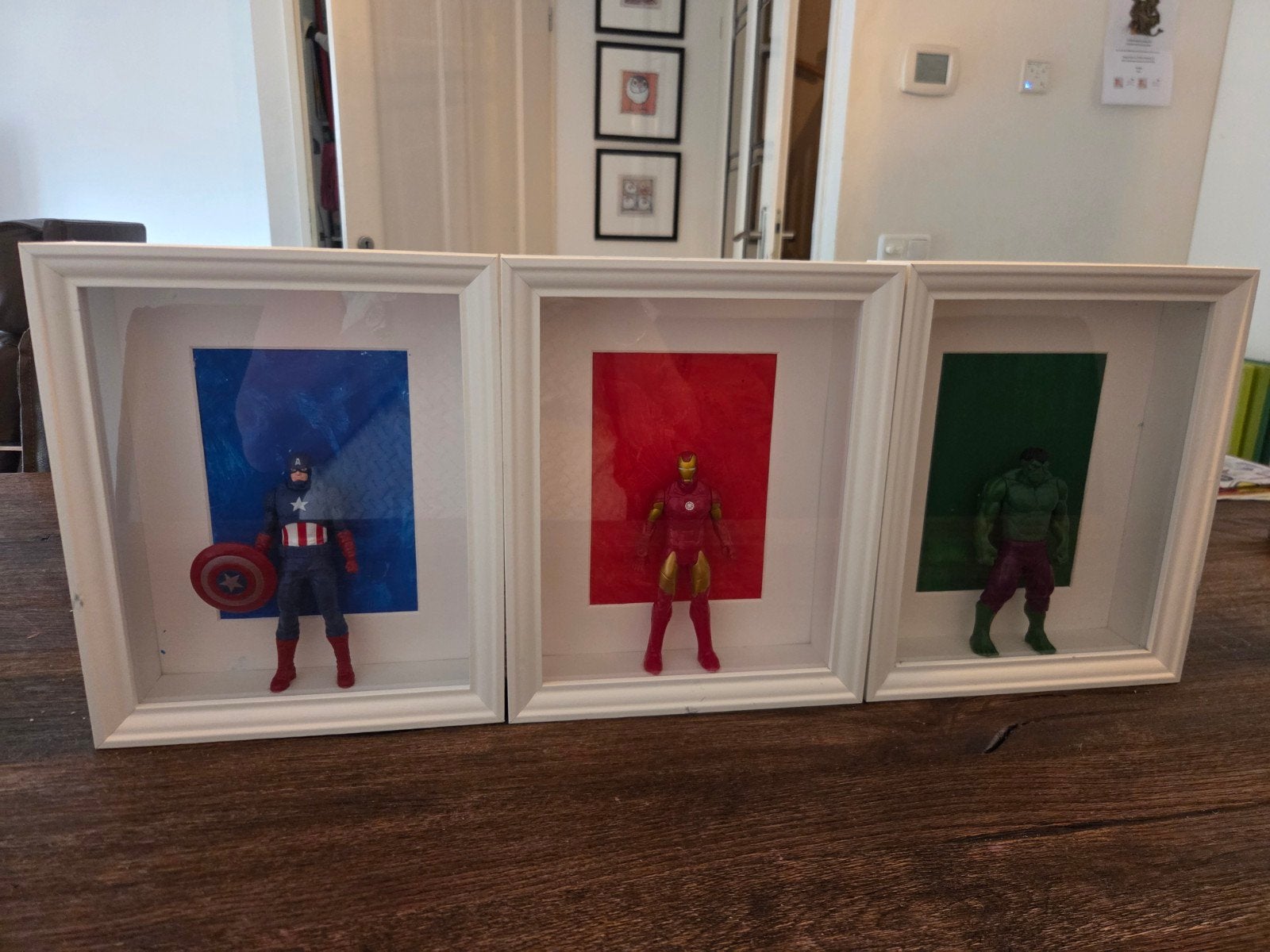 Marvel Actiefiguren in Decoratieve Lijstjes (3 stuks), Ophalen, Gebruikt, Minder dan 50 cm
