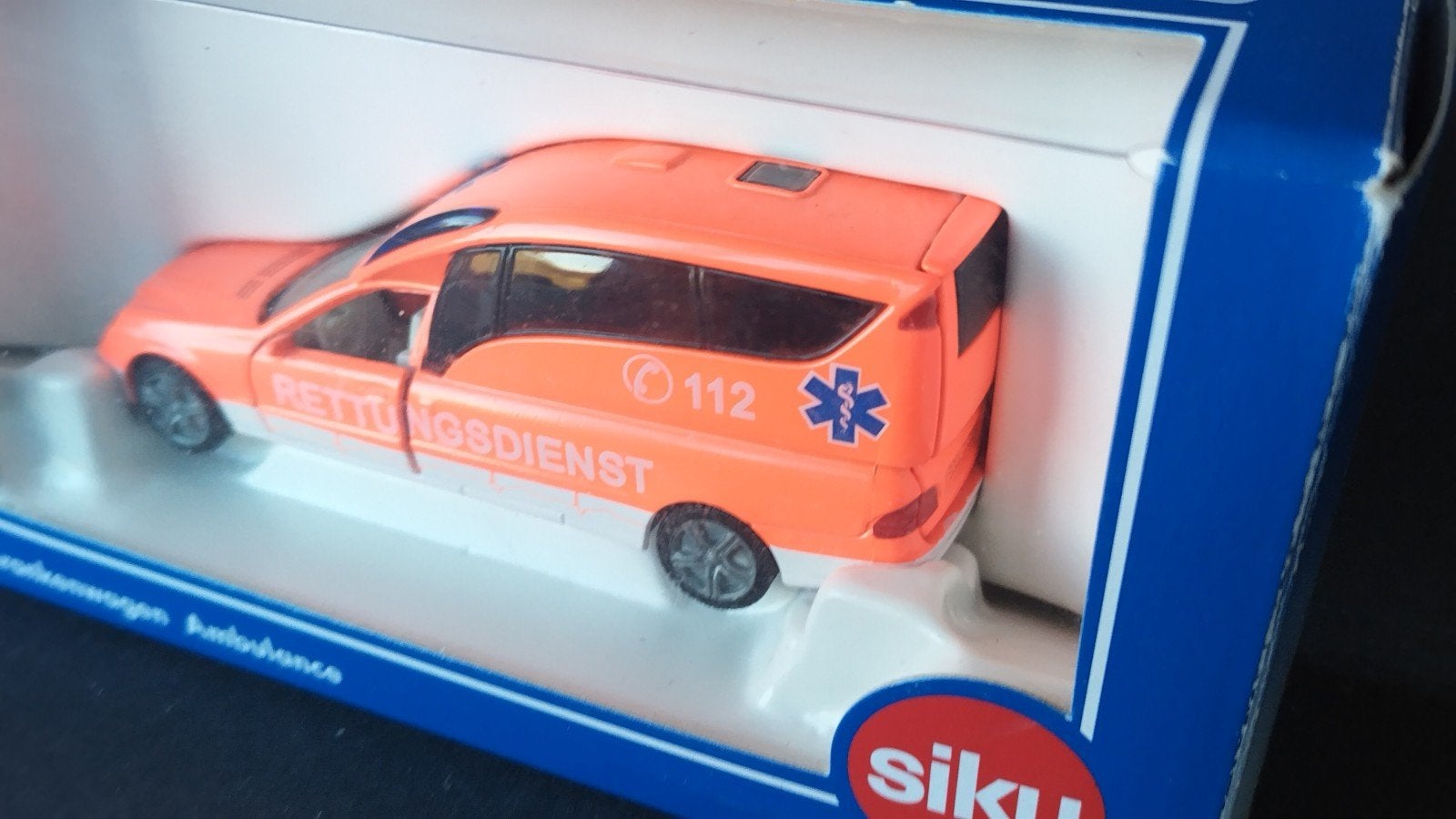 Mercedes Benz Binz Ambulance 1:55 Siku 2107 Pol, Overige merken, Auto, Verzenden, Nieuw