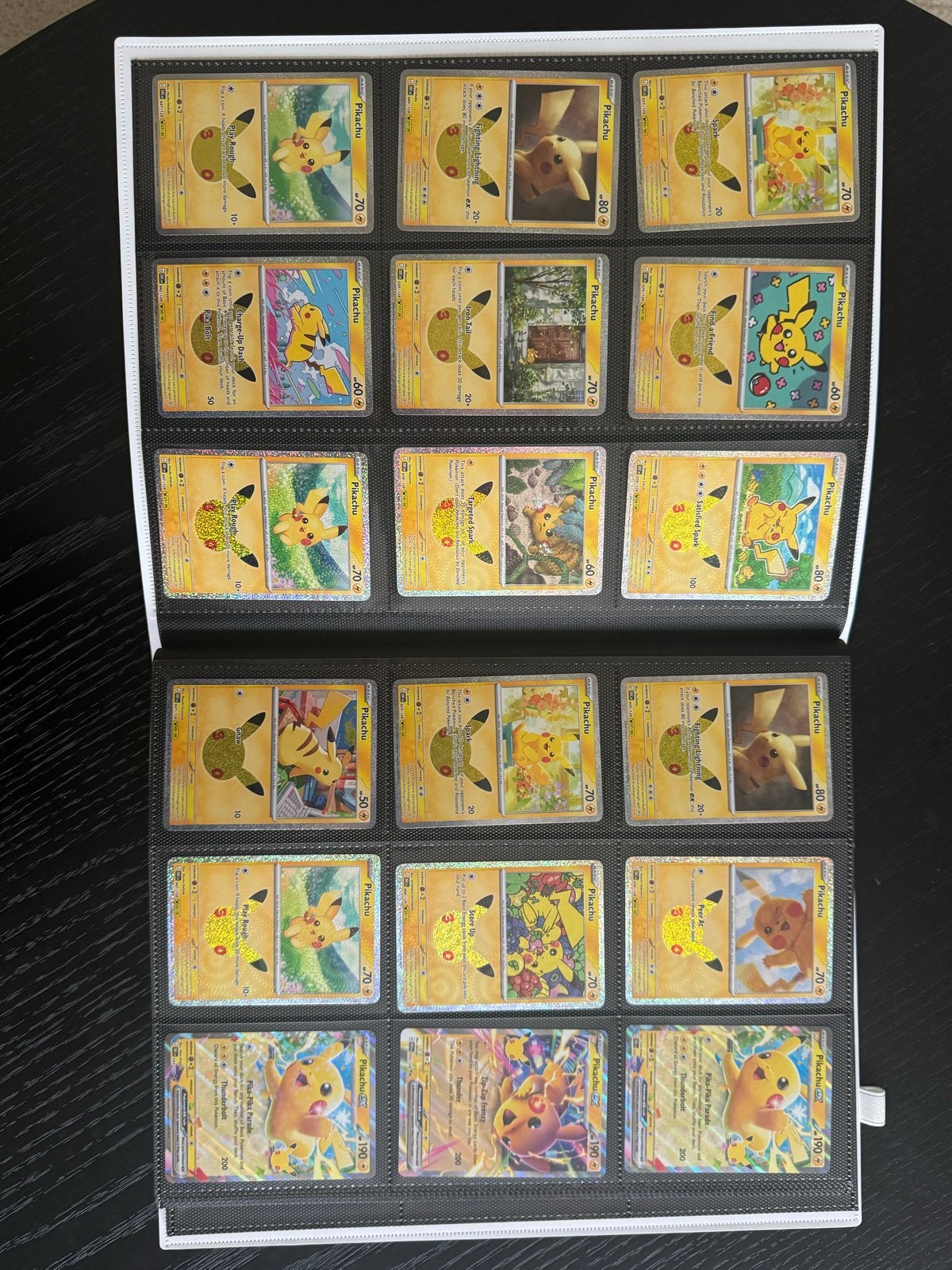 Pokémon 30th celebration binder met 148 Kaarten, Ophalen of Verzenden, Zo goed als nieuw, Meerdere kaarten, Foil