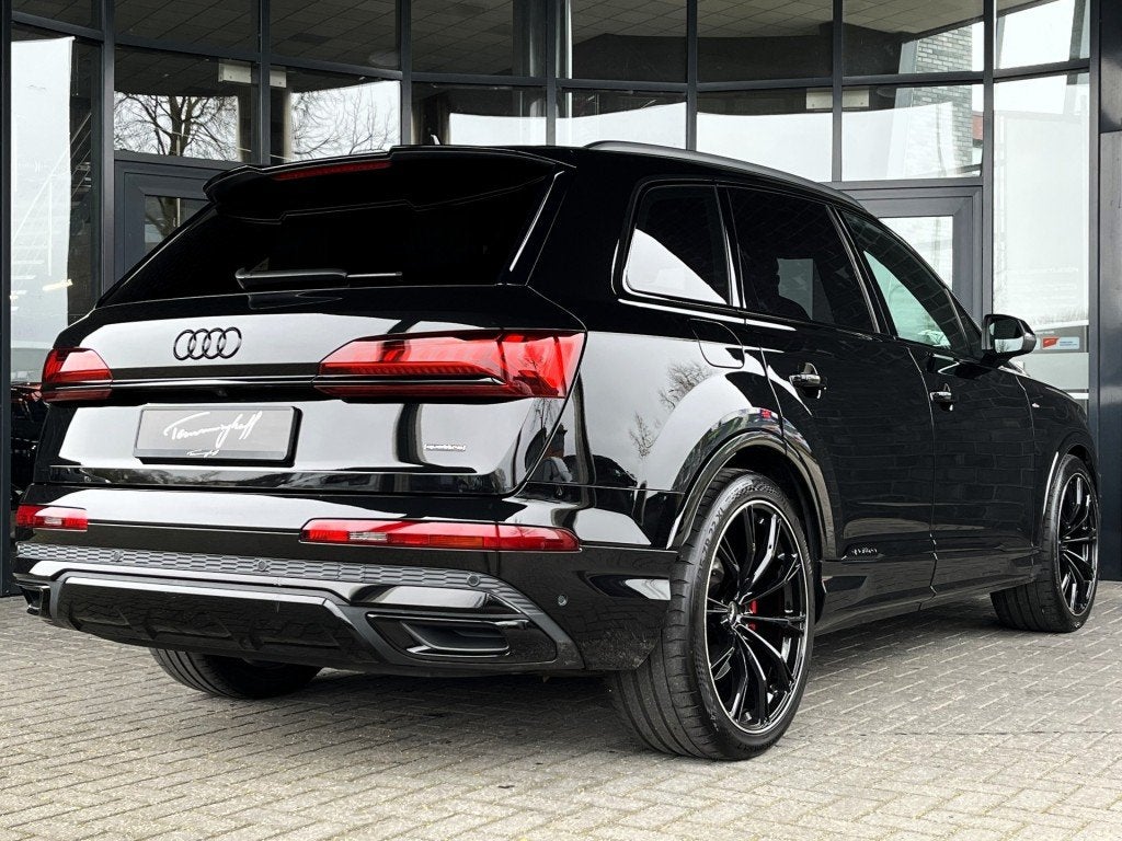 Audi Q7 55 TFSI Q S-LINE COMPETITION PLUS - 7-PERS. - TREKH., Auto's, Audi, Automaat, Gebruikt, 2995 cc, 7 stoelen
