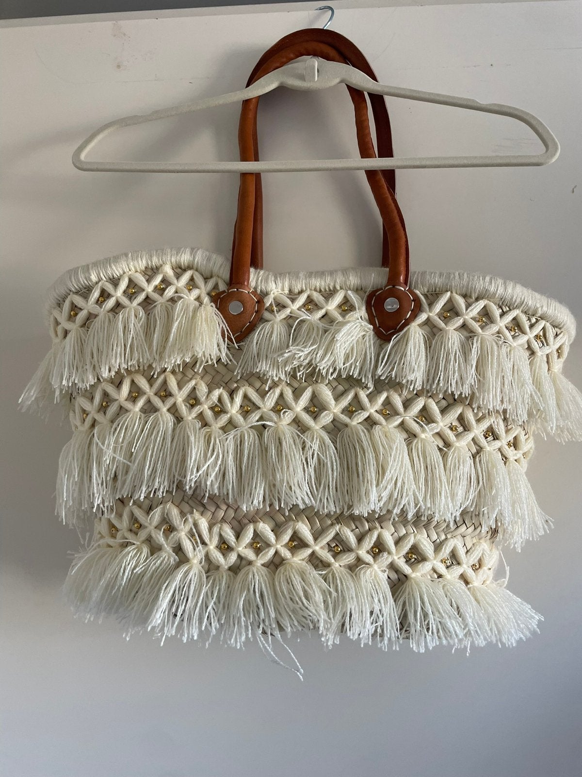 Rieten bohemian strandtas met stevige leren hengsels, Verzenden, Nieuw, Shopper