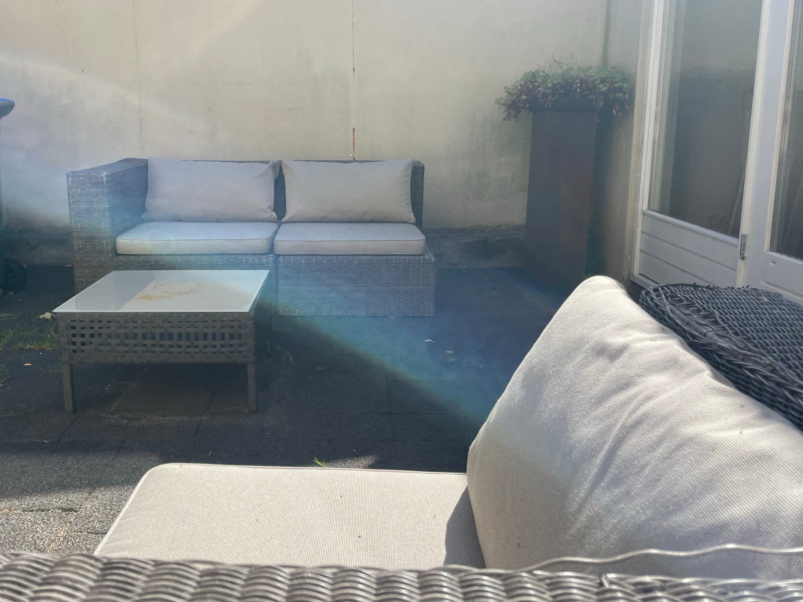 Loungeset met kussens, beschadigd maar functioneel, Tuin en Terras, Tuinsets en Loungesets, Ophalen, 4 zitplaatsen, Gebruikt, Loungeset