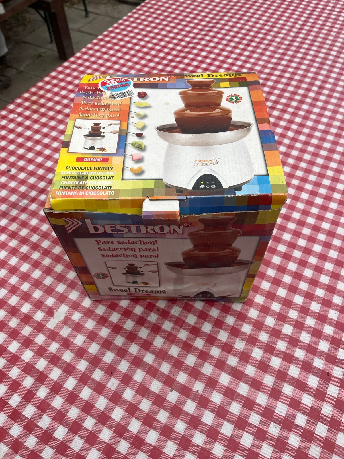 Bestron Chocoladefontein - Perfect voor feestjes!, Ophalen of Verzenden, Zo goed als nieuw