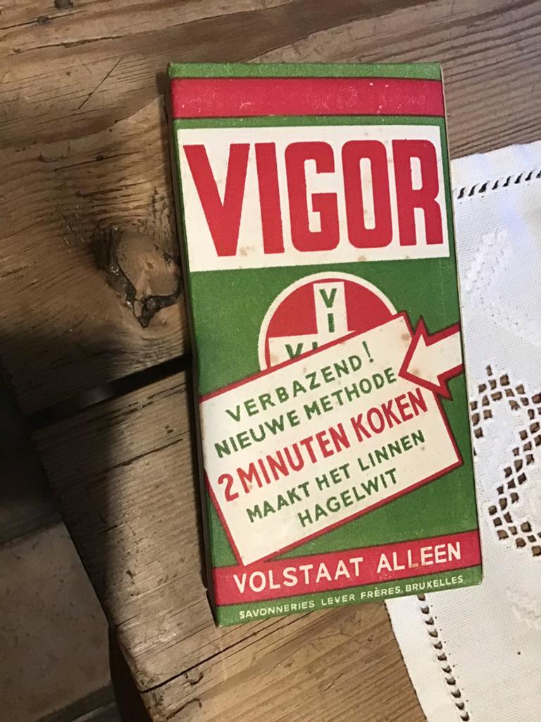 Vintage pakje waspoeder Vigor, Ophalen of Verzenden