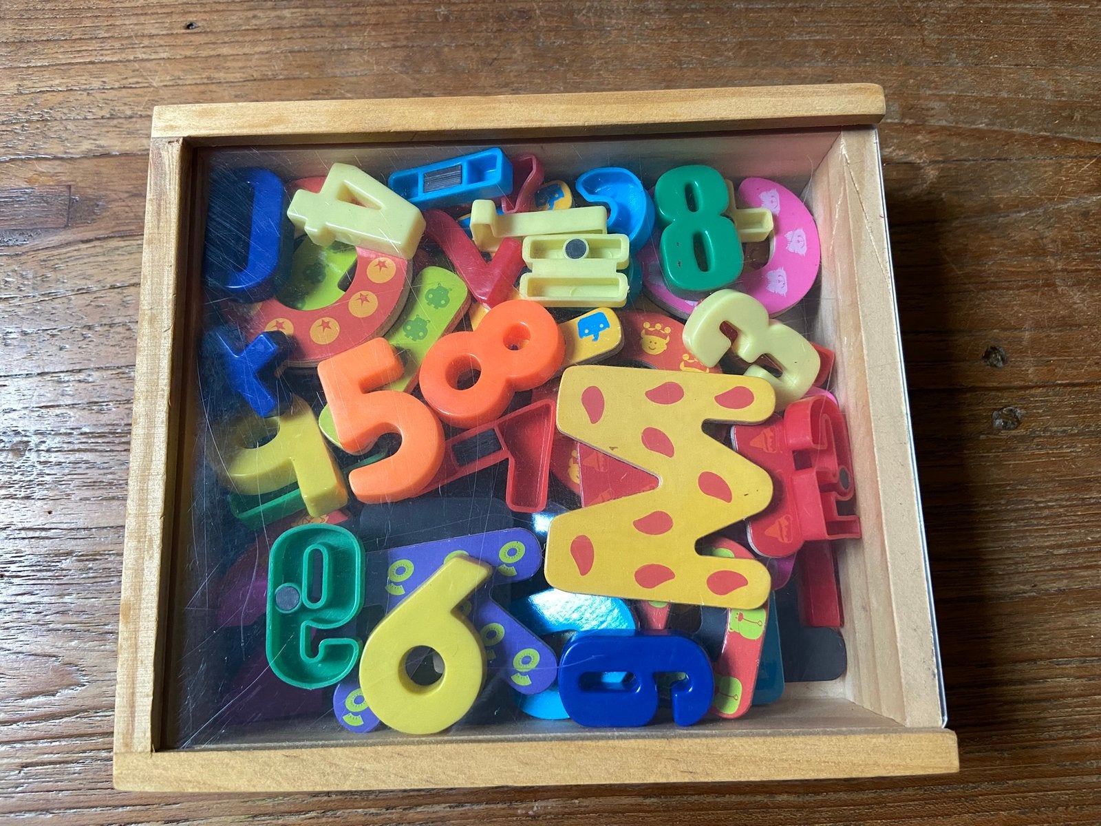 Magneten , letters en cijfers, Kinderen en Baby's, Speelgoed | Educatief en Creatief, Ophalen, Zo goed als nieuw, Taal en Lezen