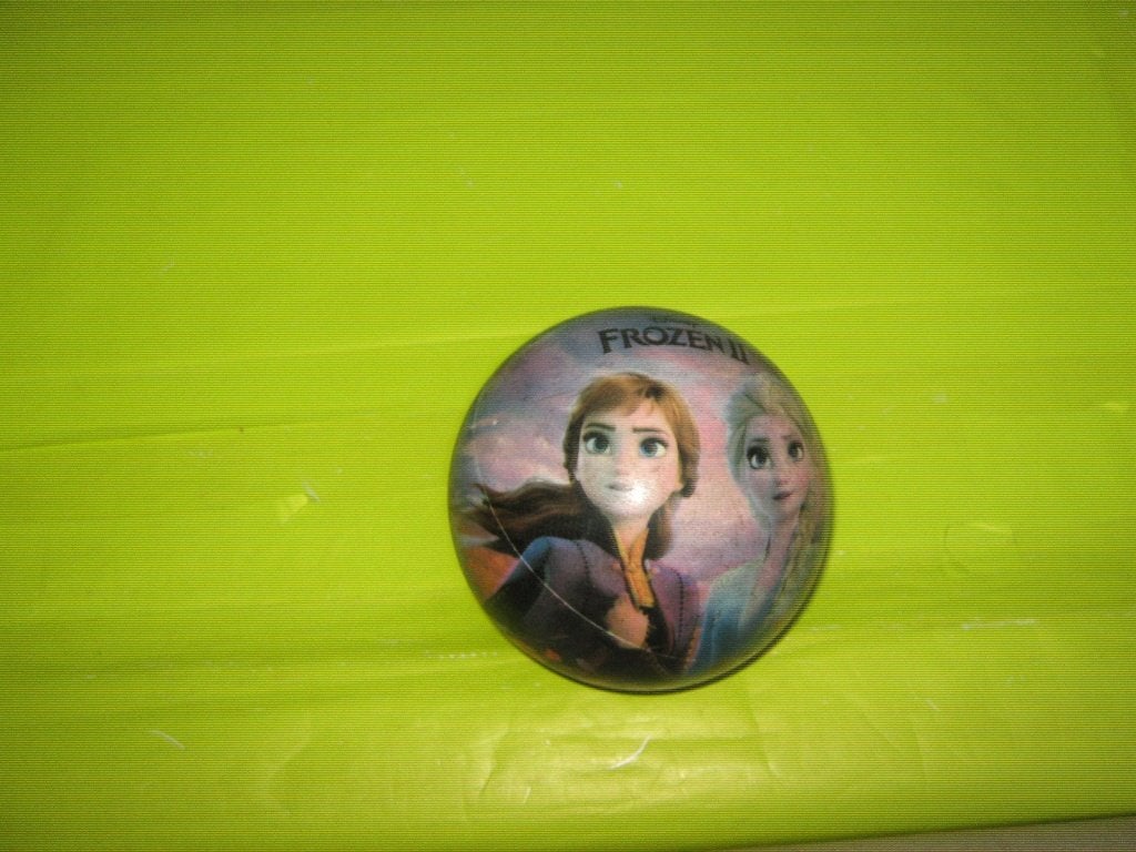 FROZEN BALLETJE €0,25! OPBRENGST VOEDSELBANK!, Ophalen, Gebruikt