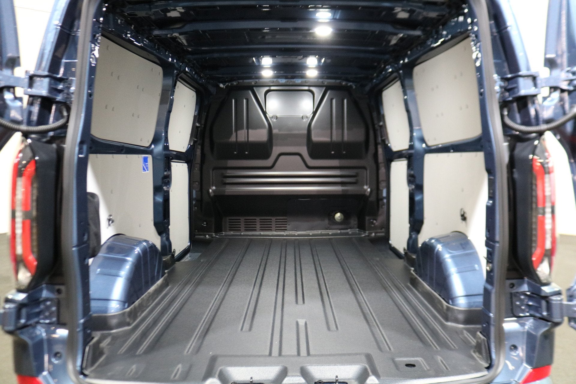 Ford E-Transit Custom L2 H1 Limited 218pk 2x schuifdeur Led, Automaat, Gebruikt, Blauw, Ford