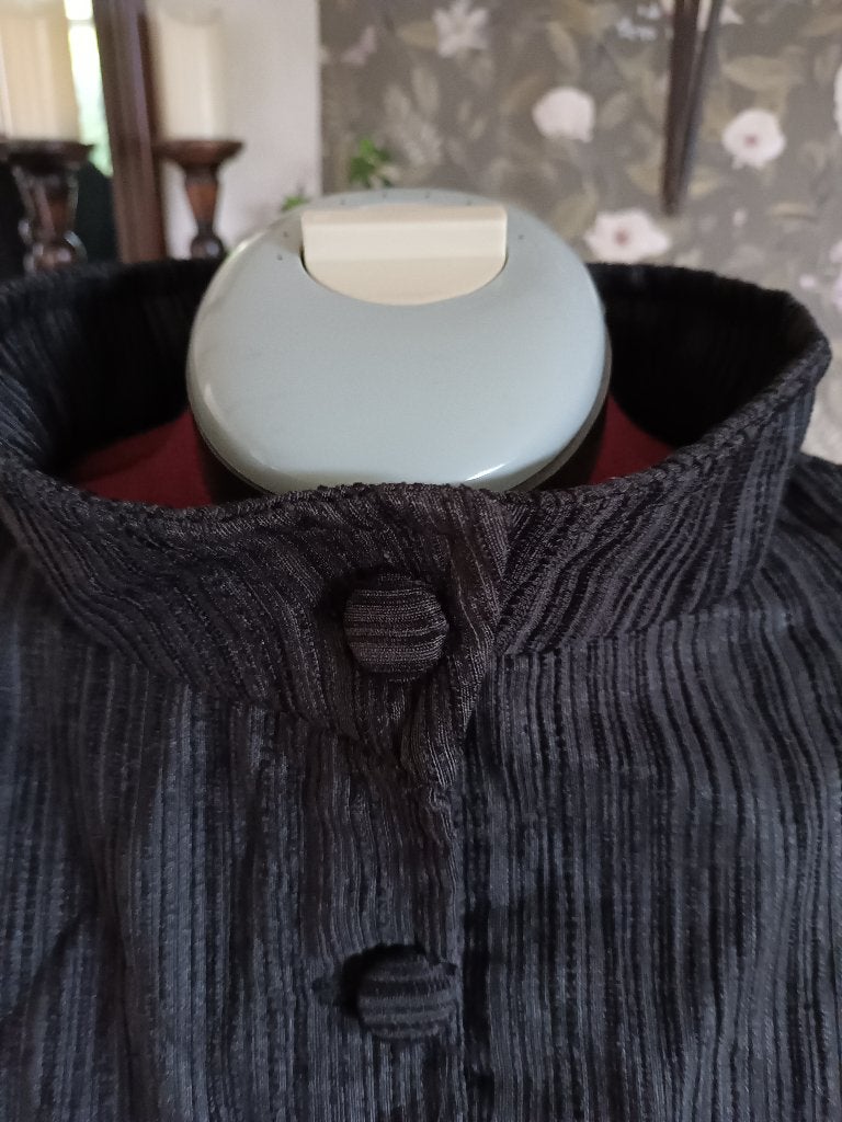 Charles dickens bediende kleding  halloween, Kleding | Dames, Zelfgemaakt, Maat 42/44 (L), Nieuw, Ophalen of Verzenden