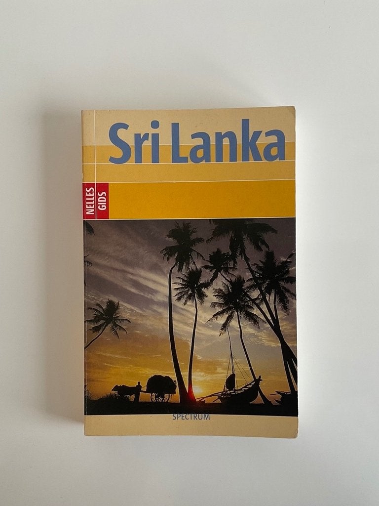 Nelles Reisgids Sri Lanka, Ophalen of Verzenden, Reisgids of -boek, Azië, Gelezen