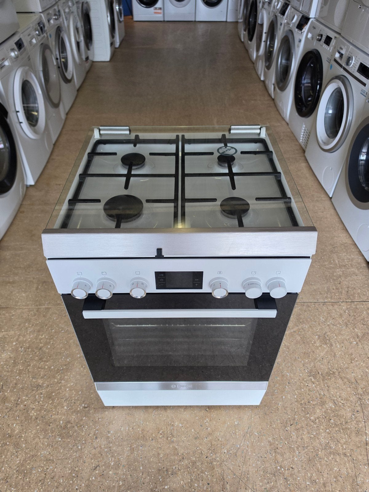 Bosch 4 pits gasfornuis | Hete lucht oven | Gratis thuis 🚚✅, Bosch, Jirnsum, Hete lucht, 60 cm of meer