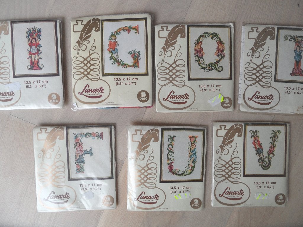 7 Lanarte letter pakketten zie foto's nieuw, Ophalen of Verzenden, Nieuw, Handborduren, Borduurpakket