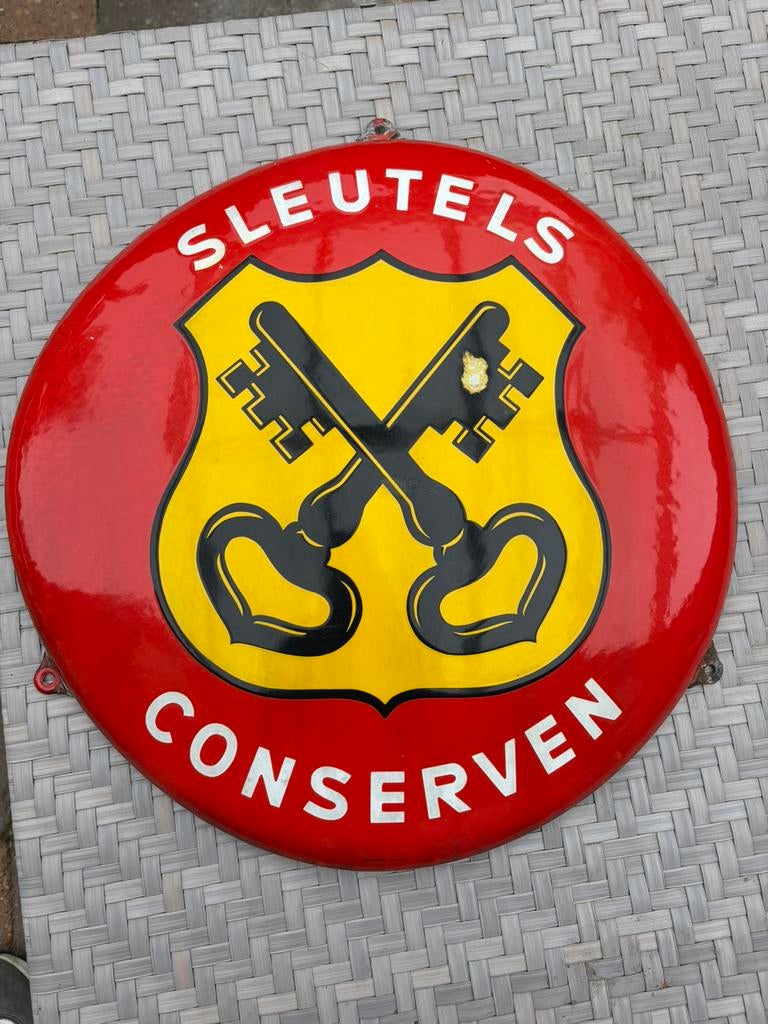 Zeer mooi emaille reclamebord Sleutels Conserven, Ophalen of Verzenden, Gebruikt, Reclamebord