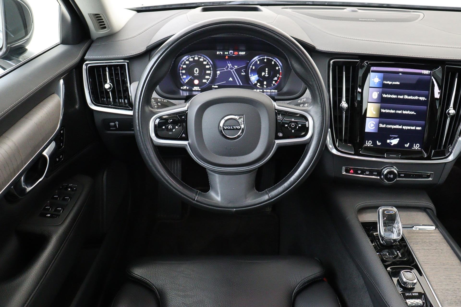 Volvo V90 B4 (M-HYBRID) INSCRIPTION -PANO.DAK|HARMAN/KARDON|, Auto's, Volvo, 12 maanden, Euro 6, 4 cilinders, 1731 kg