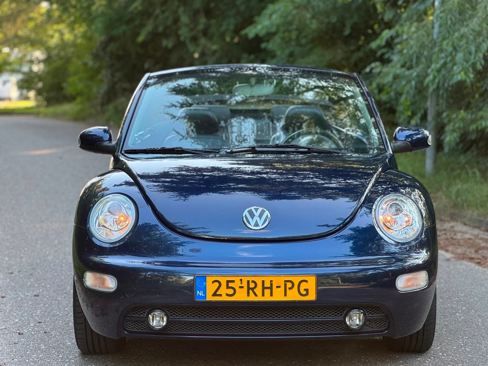 Volkswagen New Beetle Cabriolet 2.0 Turijn Nwe Apk Nwe d-Rie, Voorwielaandrijving, Open dak, Gebruikt, 4 cilinders