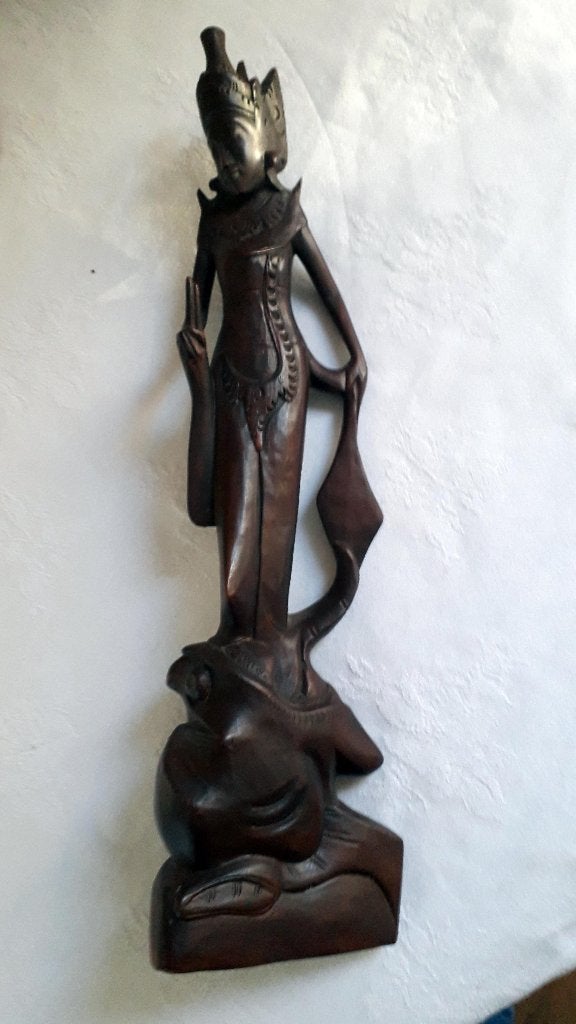 ANTIEKE BALINESE DANSERES HANDGESNEDEN, Ophalen of Verzenden