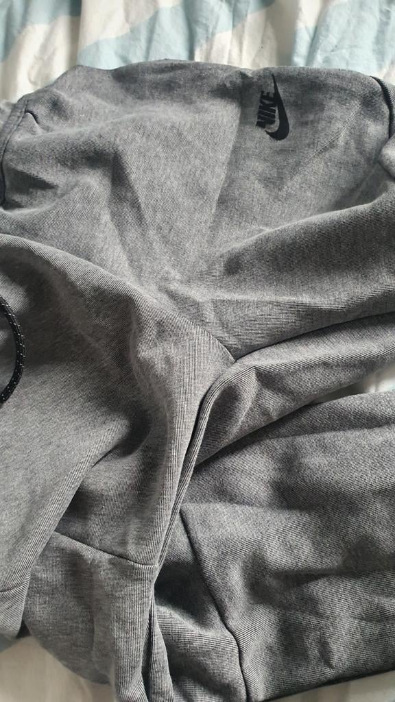 Nike Tech Fleece Broek Origineel - Maat 164, Broek, Gebruikt, Jongen of Meisje, Ophalen of Verzenden
