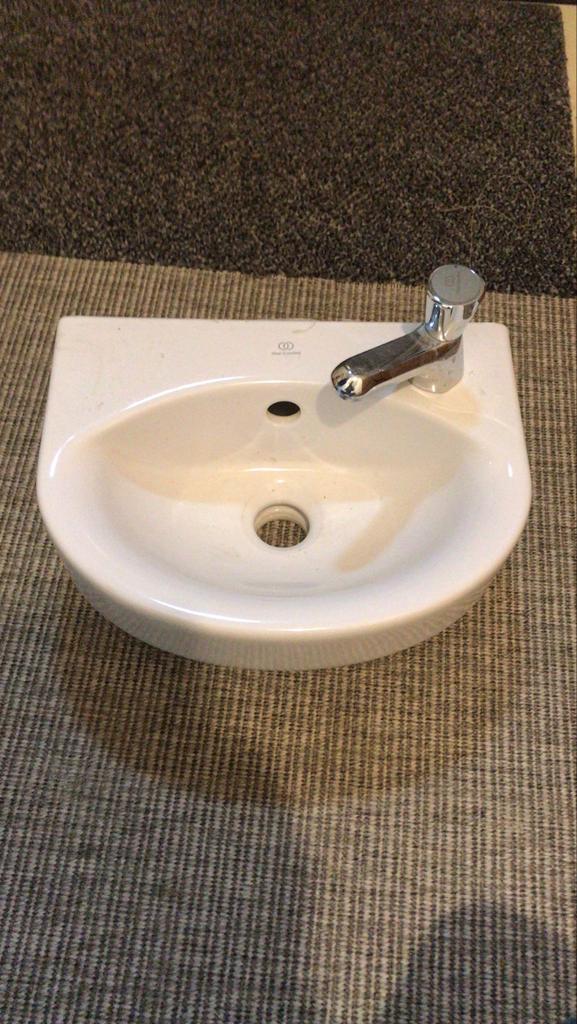 Wastafel met kraan - Ideal Standard, Ophalen, 50 tot 100 cm, Zo goed als nieuw, Minder dan 100 cm