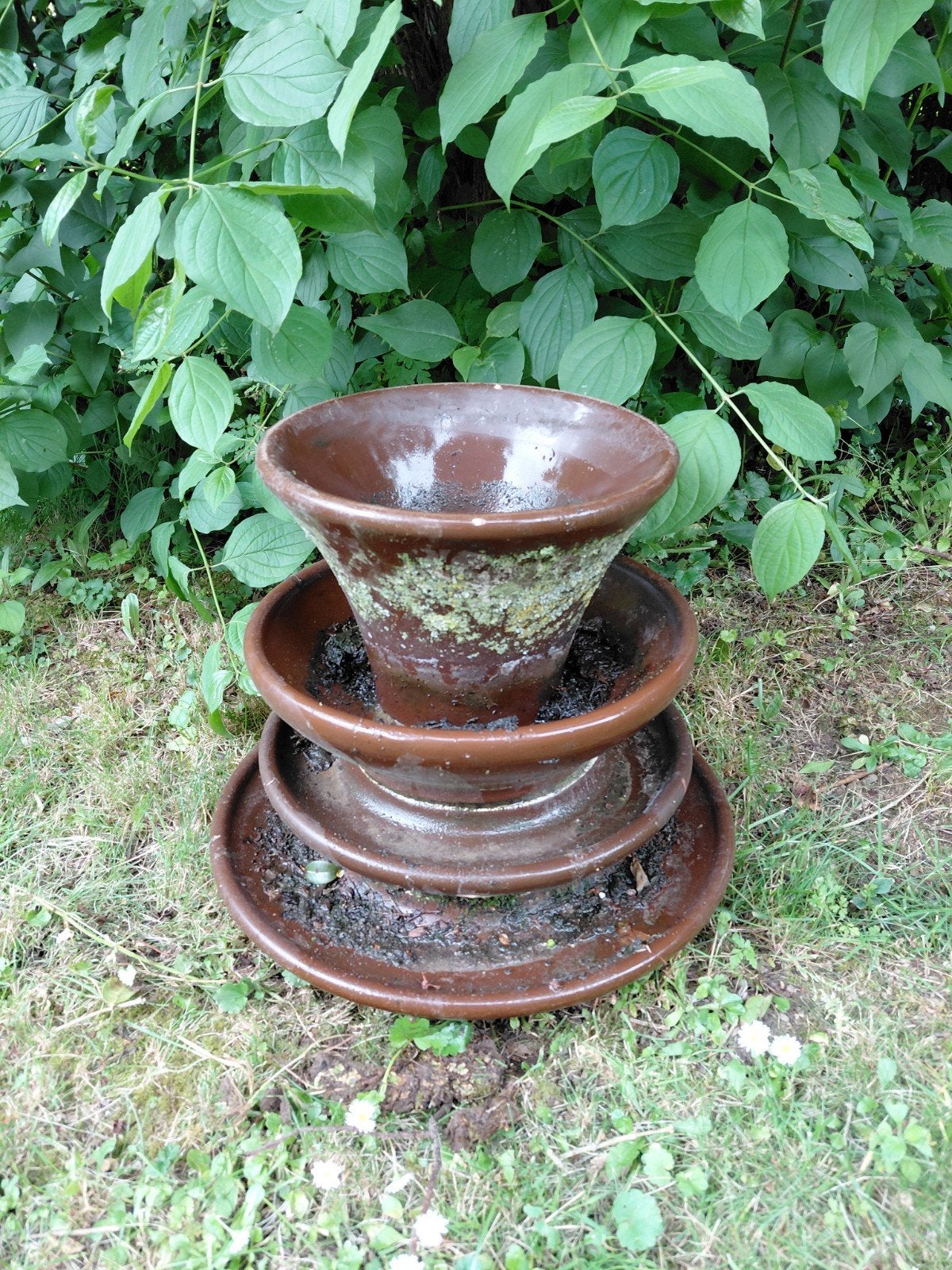 Oud  porcelijn isolator  van vroeger op lichtmasten, Tuin en Terras, Tuinvazen, Ophalen