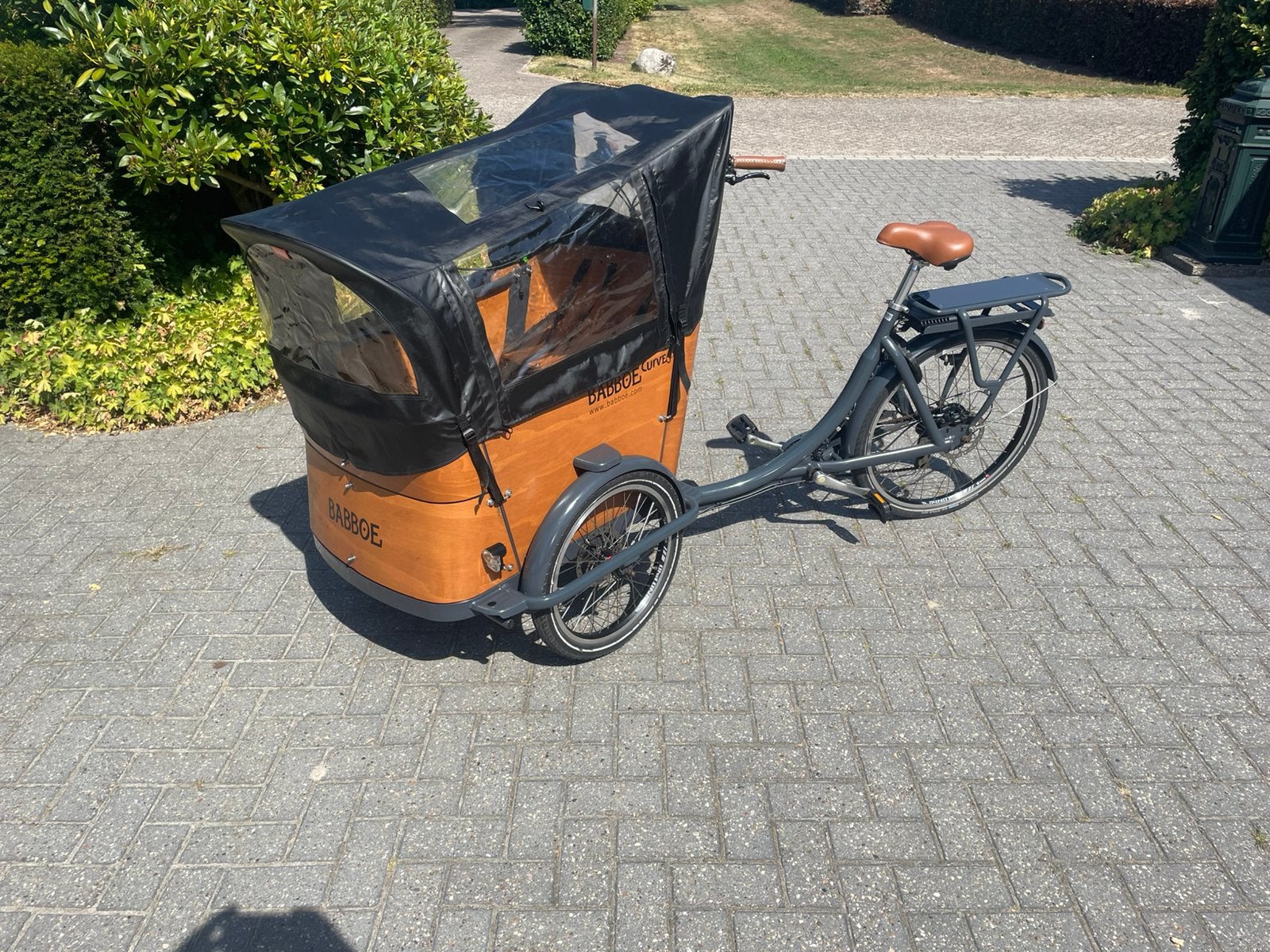 Zgan Babboe Curve-E bakfiets 2021, Fietsen en Brommers, Fietsen | Bakfietsen, 4 kinderen of meer, ., Huif, Zo goed als nieuw