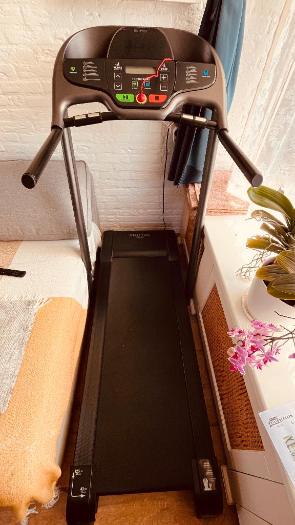 DOMYOS T520B loopband inklapbaar als nieuw, Ophalen, Zo goed als nieuw, Loopband