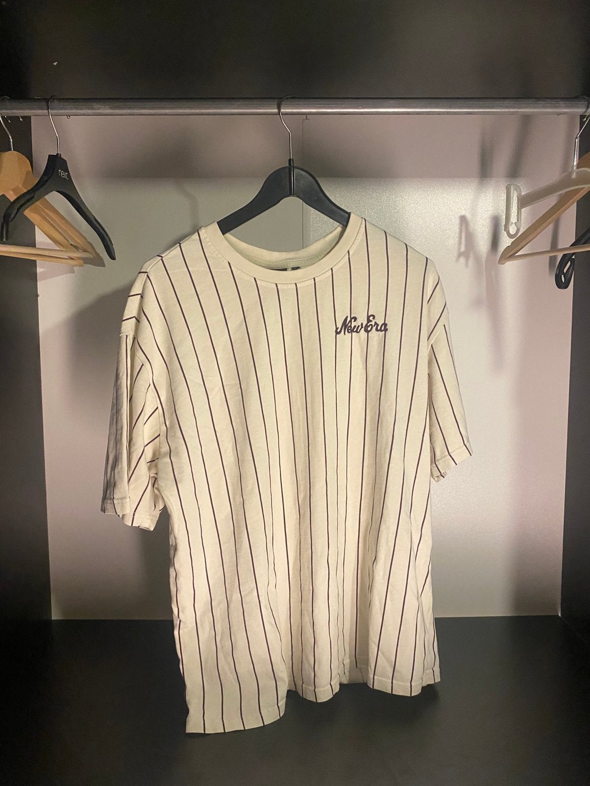 New Era T-shirt, Ophalen of Verzenden, Zo goed als nieuw, Maat 56/58 (XL), Beige