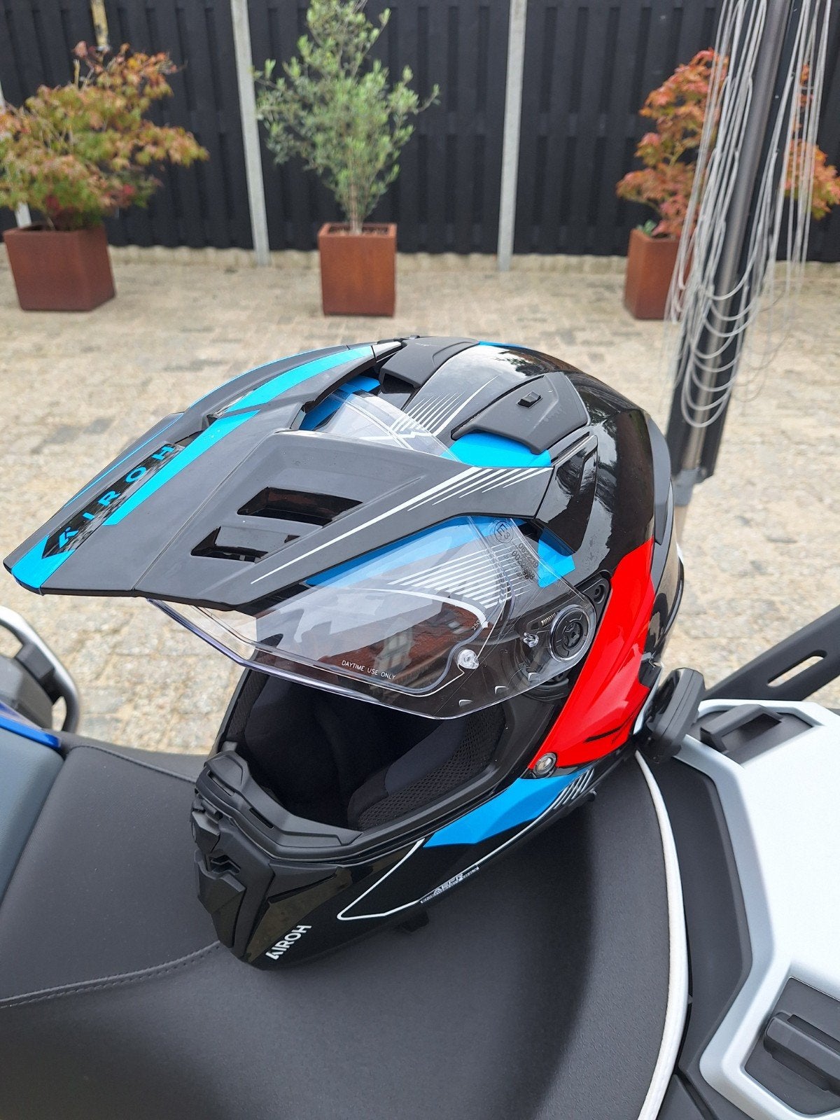 airoh  bandit  maat L, Motoren, Dames, Nieuw zonder kaartje, Integraalhelm, L