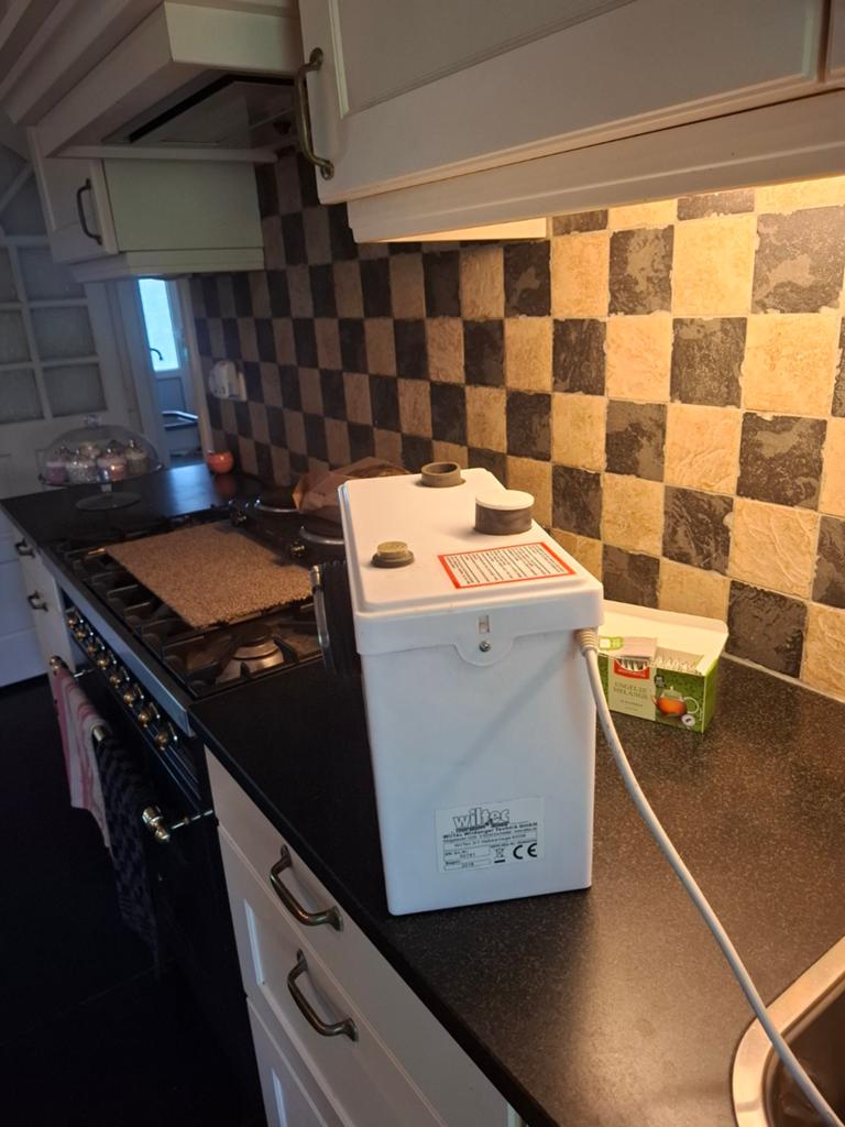 Sanibroyeur, Doe-het-zelf en Verbouw, Sanitair, Ophalen, Nieuw