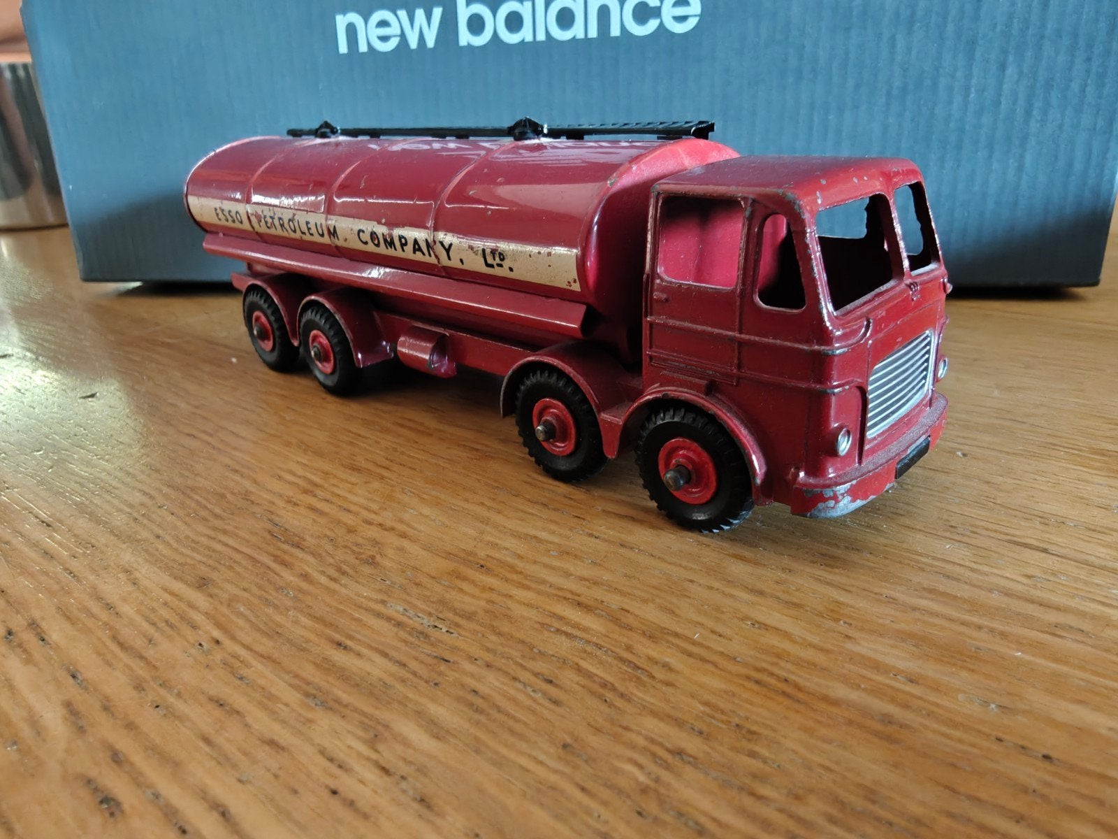 Dinky Toys Leyland Octopus Esso Tankwagen, Overige merken, Gebruikt, 1:32 tot 1:50, Ophalen of Verzenden