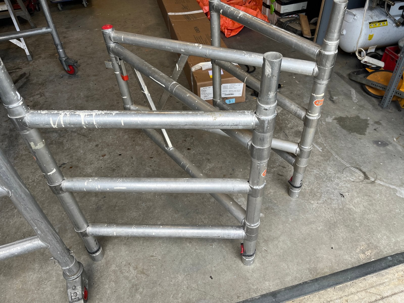 Altrex Rolsteiger - Gebruikt maar in goede staat, Ophalen of Verzenden, Gebruikt, Rolsteiger of Kamersteiger, 2 tot 5 meter
