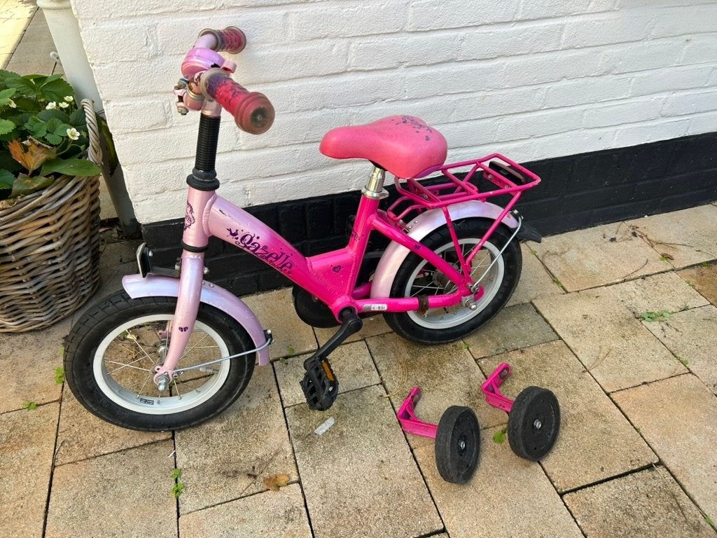 Gratis Kinderfiets met zijwieltjes, Ophalen, Terugtraprem, Zijwieltjes, Gebruikt