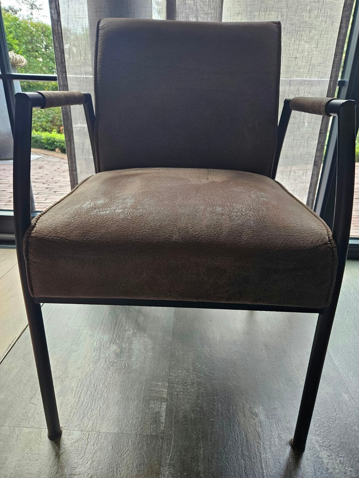 2x Bruine Eetkamerstoelen - Zo goed als nieuw, Ophalen, Zo goed als nieuw, Bruin, Twee
