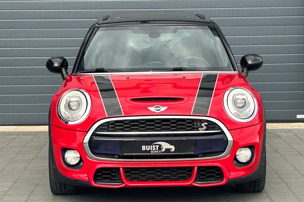 MINI Mini 2.0 Cooper S Chili Serious Business JCW Pakket PAN, Auto's, 1998 cc, Met garantie (alle), Leder en Stof, Bedrijf