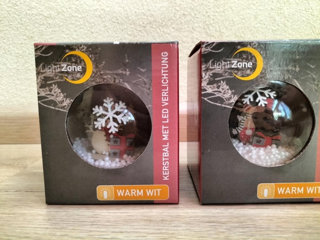 Nieuw in doos set 4 LED verlichting kerstballen kerst ballen, Ophalen, Nieuw