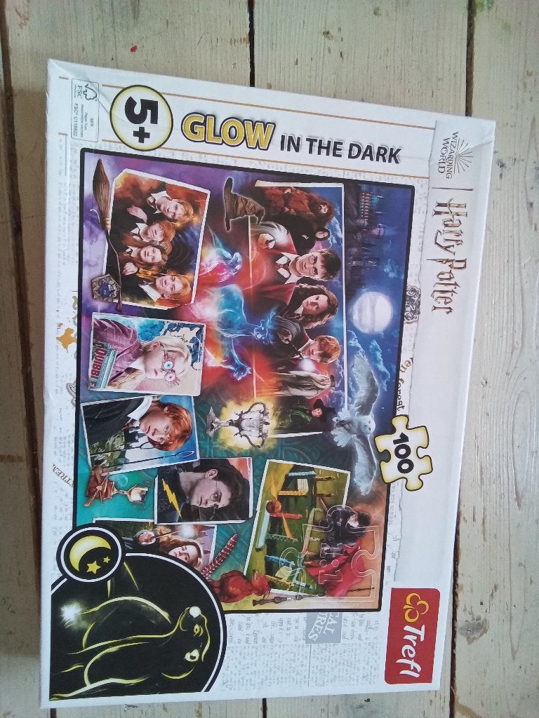 Complete Harry potter puzzel glow in the dark, 100 stukjes, Hobby en Vrije tijd, Ophalen, Gebruikt