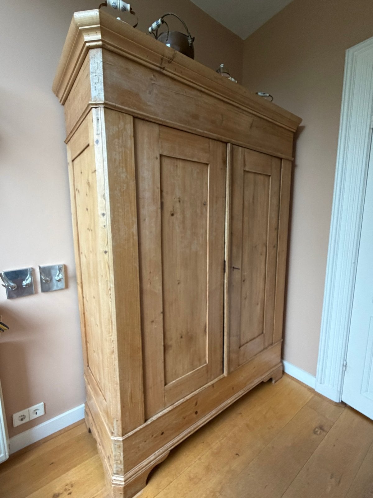 Grenen antieke garderobe kast, Antiek en Kunst, Antiek | Meubels | Kasten, Ophalen of Verzenden