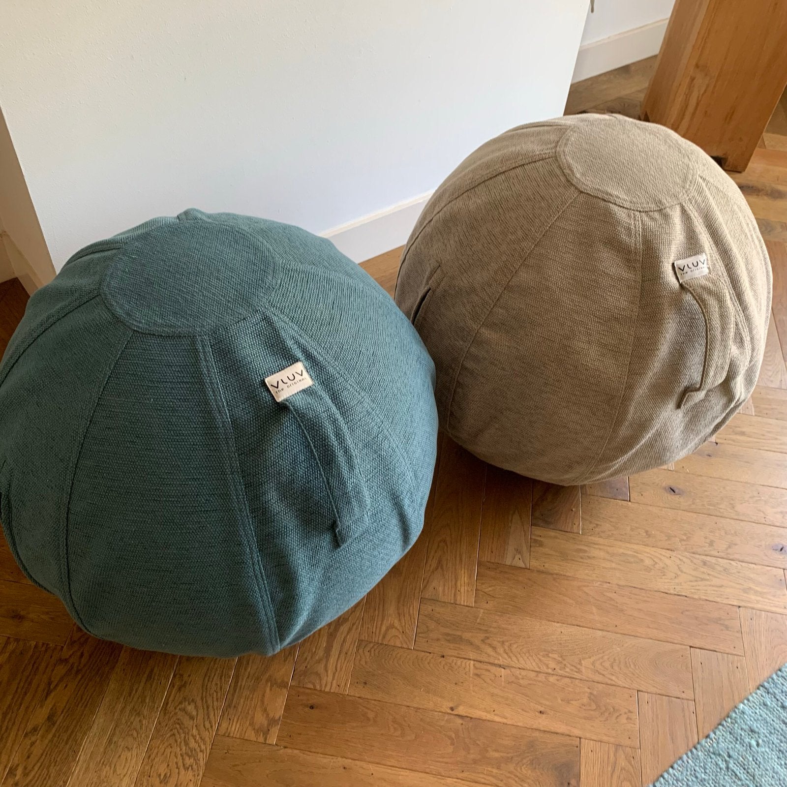 2 Zitballen VLUV 65 cm, Huis en Inrichting, Zitzakken, Ophalen, Gebruikt, Overige kleuren, Overige typen