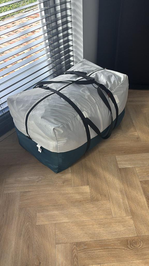 Arpenaz 6.3 Black & Fresh 6-persoonstent - Nieuw!, Caravans en Kamperen, Ophalen, Zo goed als nieuw, Tot en met 6
