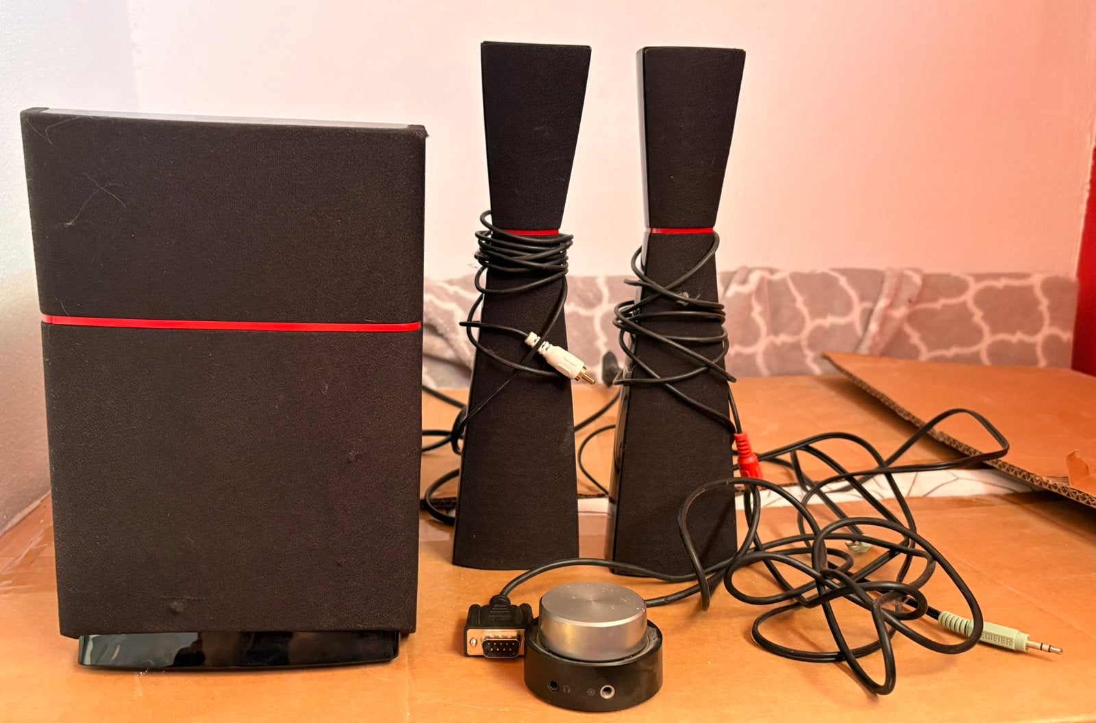 Edifier subwoofer met 2 speakers, Ophalen, Zo goed als nieuw, Speakers, Overige merken