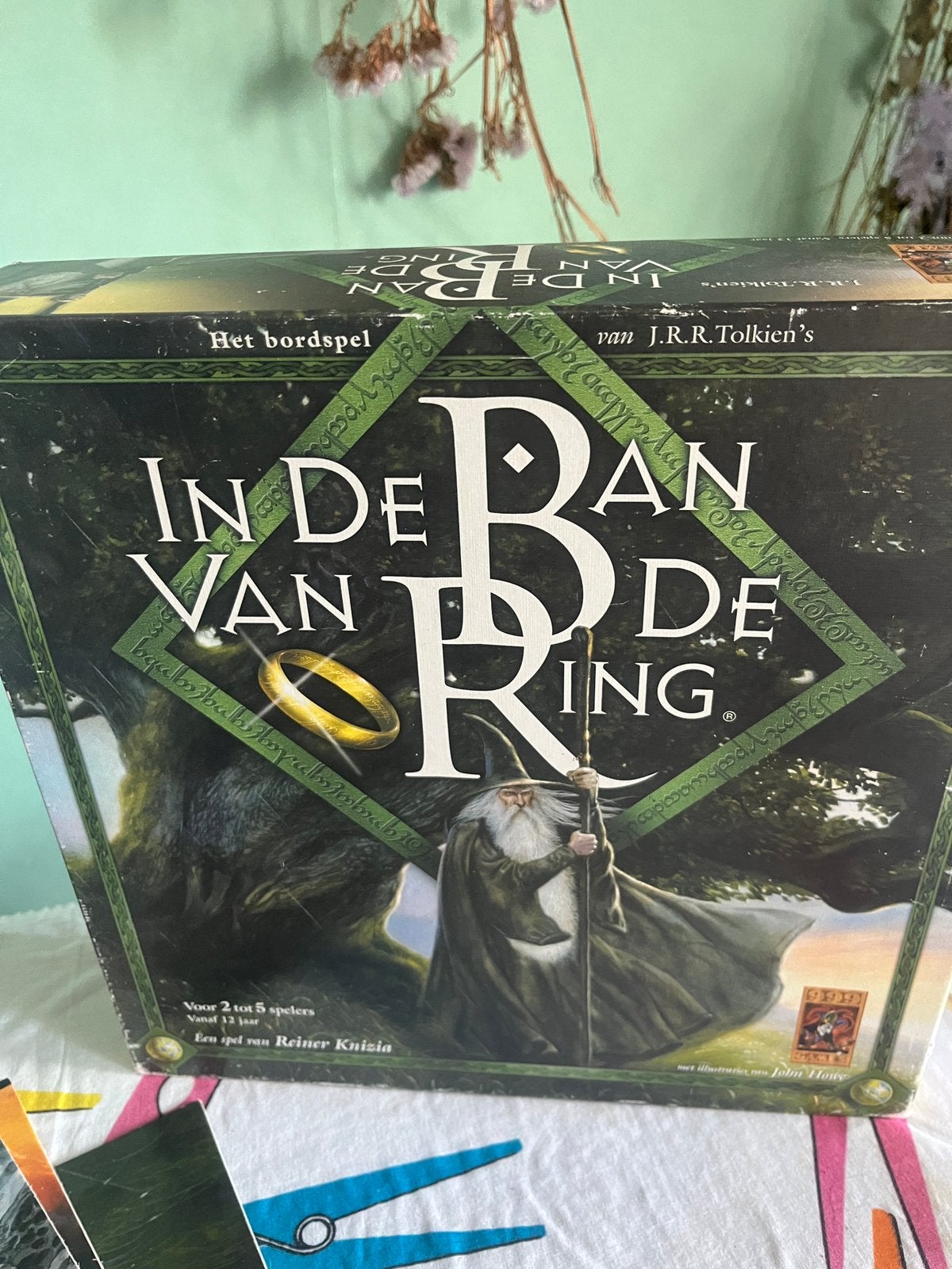 In de ban van de ring, Drie of vier spelers, Ophalen, Zo goed als nieuw