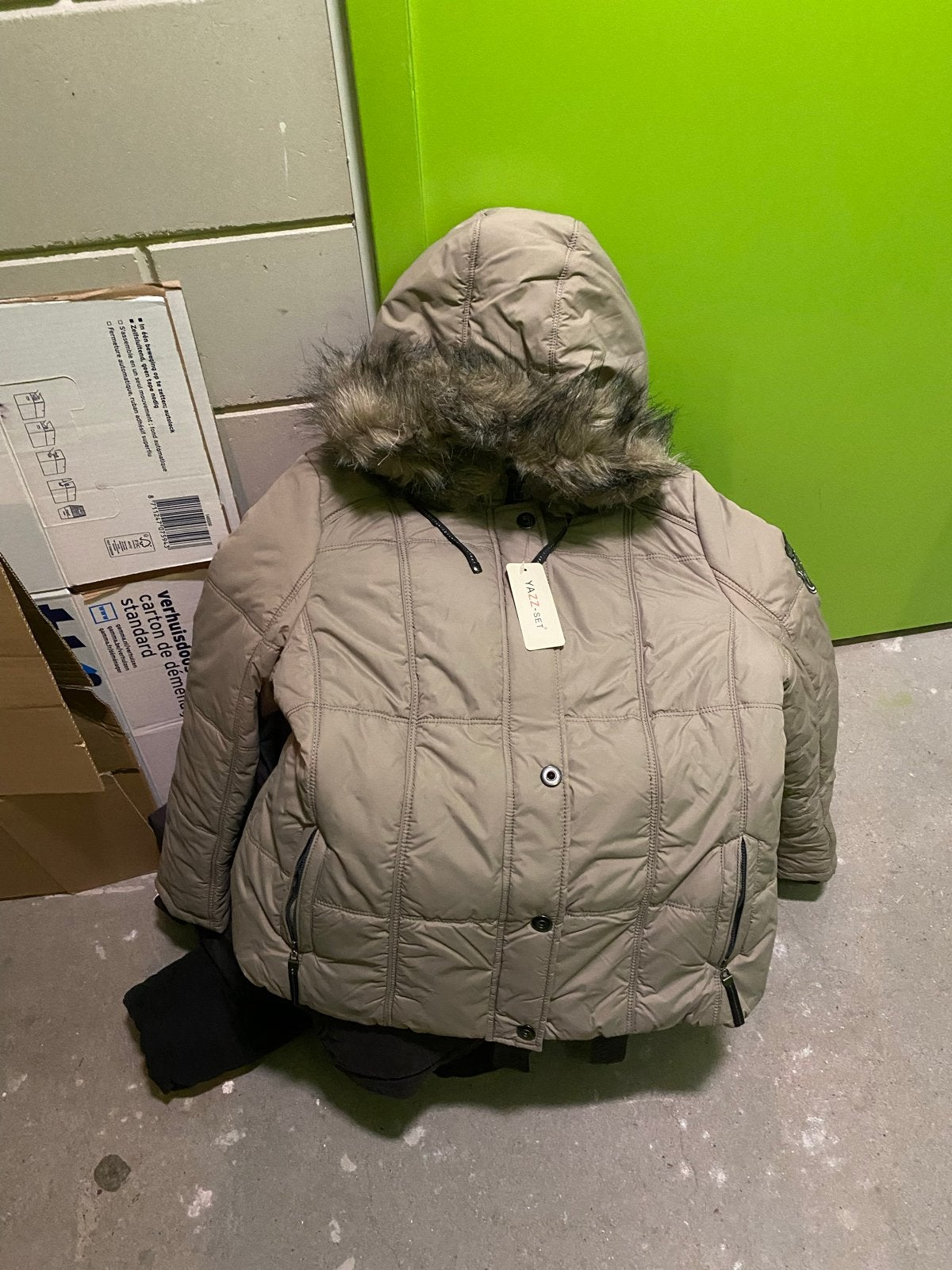 Nieuwe YAZZ-SET winterjas met bontkraag, Ophalen of Verzenden, Nieuw, Maat 46/48 (XL) of groter, Beige