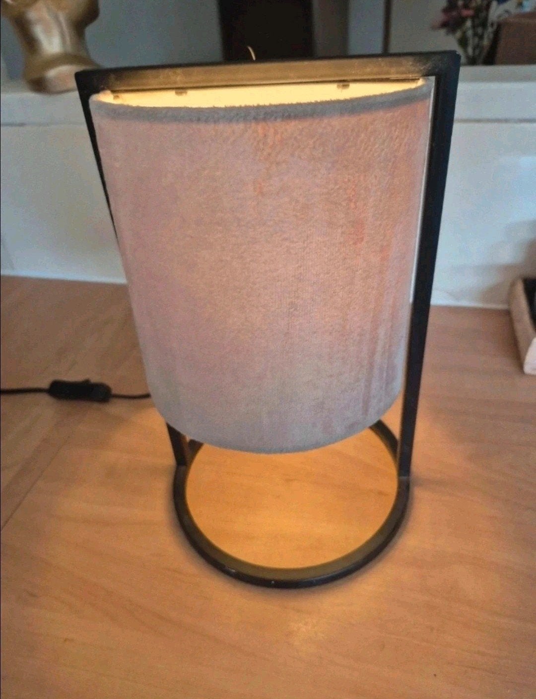 moderne tafel/nachtlamp, Gebruikt, 30 cm, Nachtlamp, Zwart