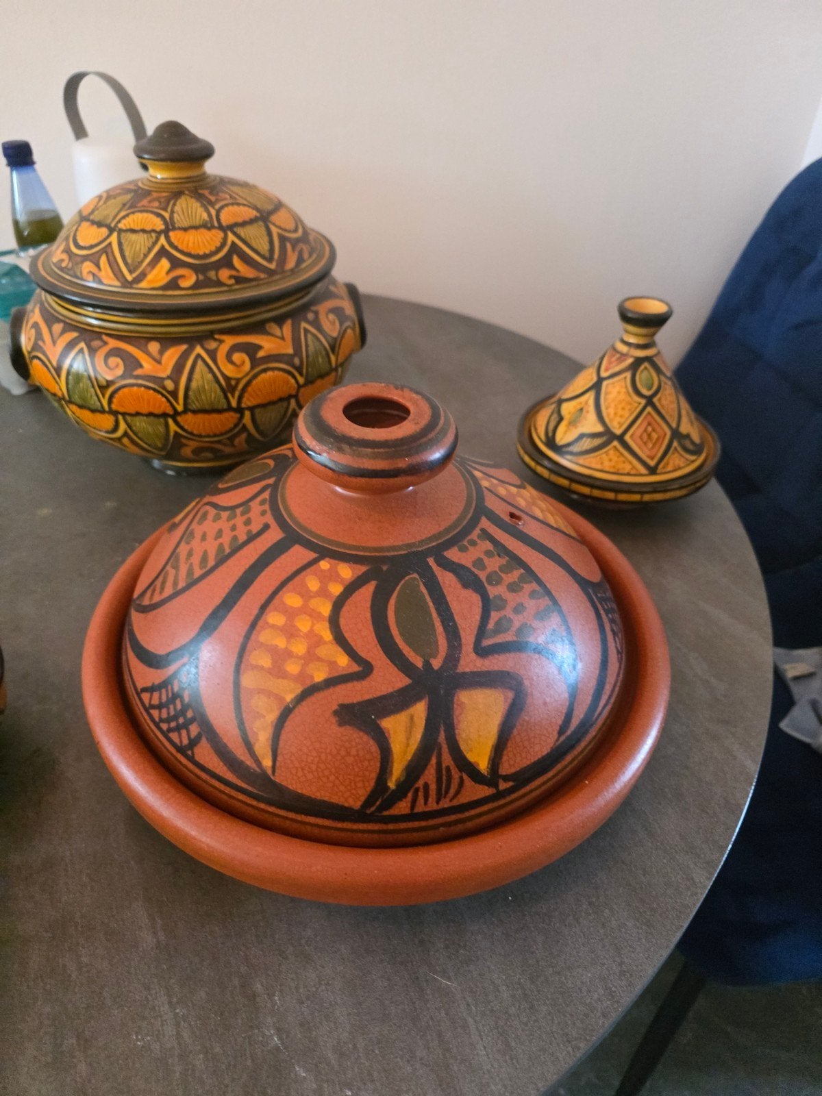 Marokkaans aardewerk servies - Tajines en kommen, Huis en Inrichting, Ophalen, Aziatisch, Overige merken, Zo goed als nieuw
