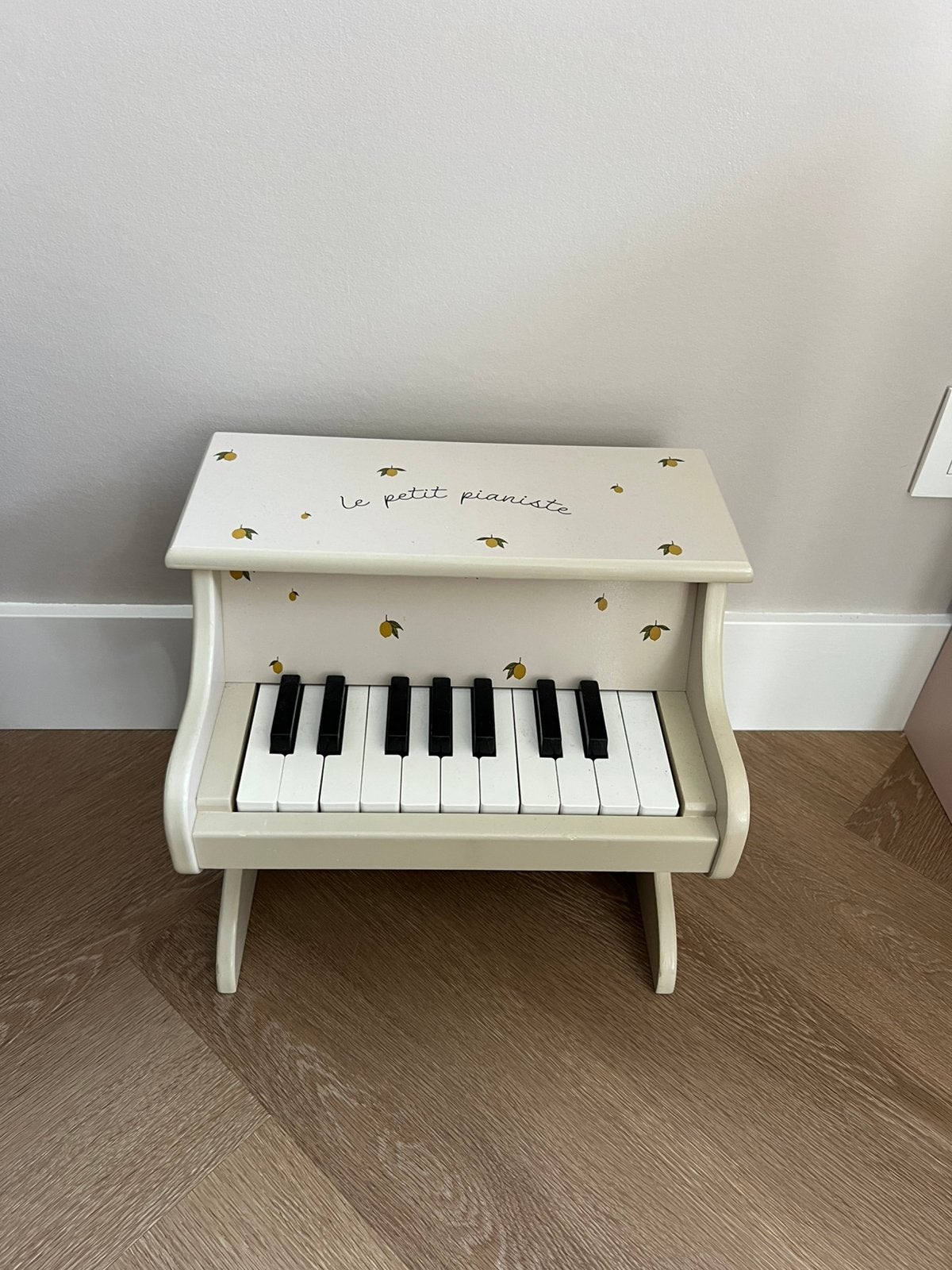 NIEUW piano Konges Slojd beige, Ophalen of Verzenden, Nieuw