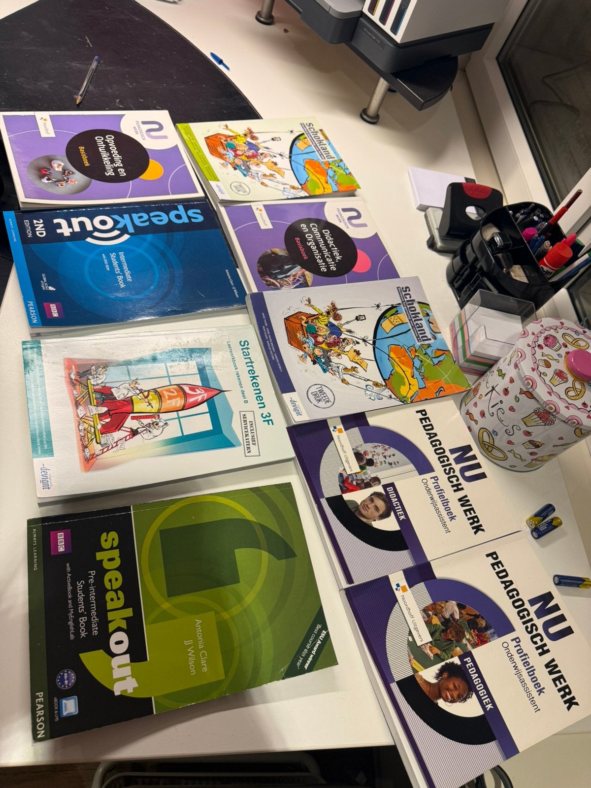 Onderwijsassistent niveau 4 boeken | Top staat!!, Ophalen of Verzenden, Zo goed als nieuw, MBO