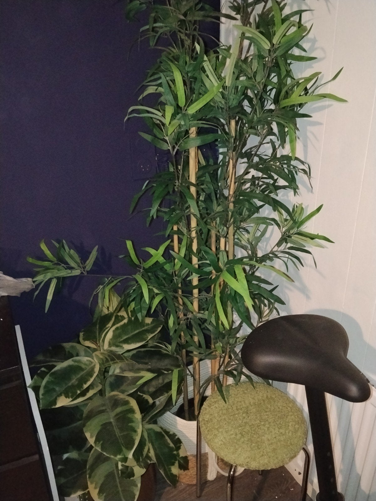 Grote kunstplant van IKEA, zo goed als nieuw, Binnen, Groen, Kunstplant, Ophalen of Verzenden