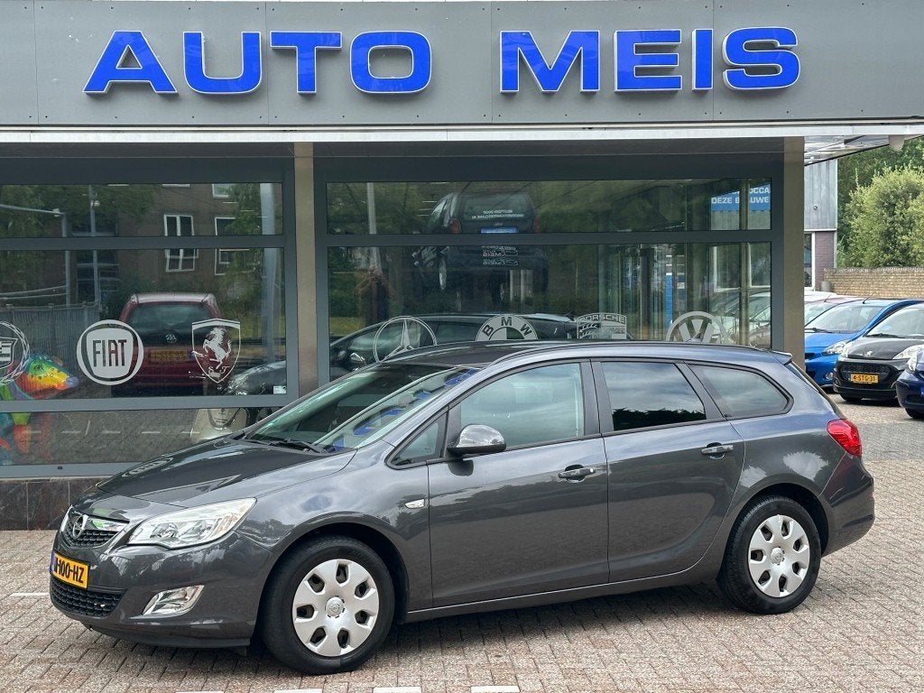 Opel ASTRA 1.6 Sport Automaat Navi Cruise Airco, Auto's, Opel, Euro 5, Gebruikt, 4 cilinders, 700 kg