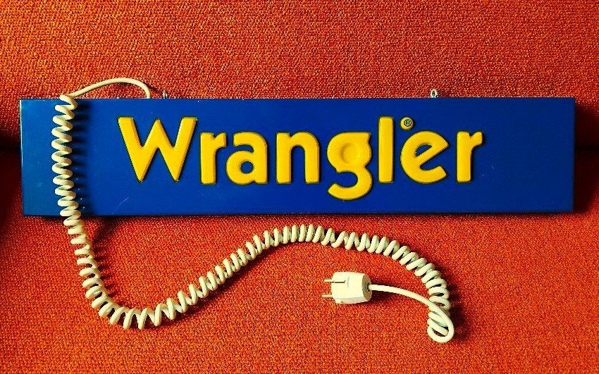 Wrangler neon verlichting reclame lichtbak werkende staat, Verzamelen, Ophalen of Verzenden, Zo goed als nieuw, Lichtbak of (neon) lamp