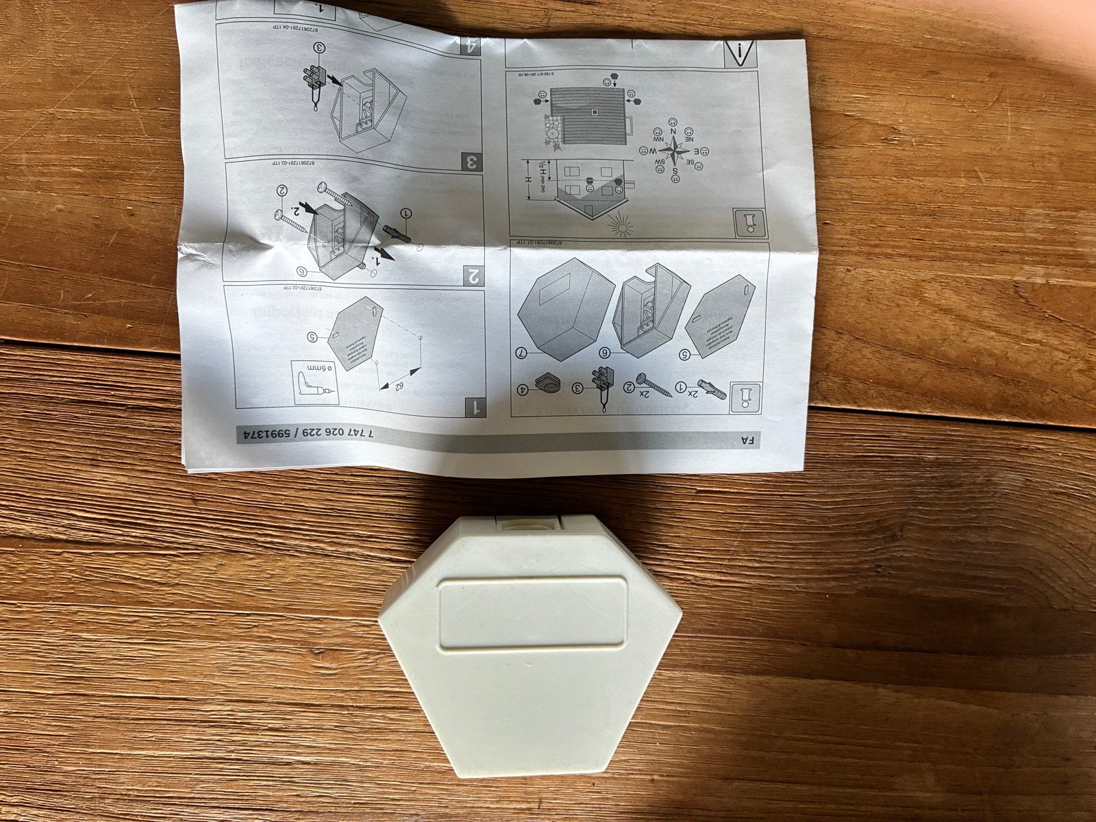 Nefit buitentemperatuur sensor met behuizing, Minder dan 30 cm, Cv-ketel of Combi-ketel, Nieuw, Minder dan 60 cm