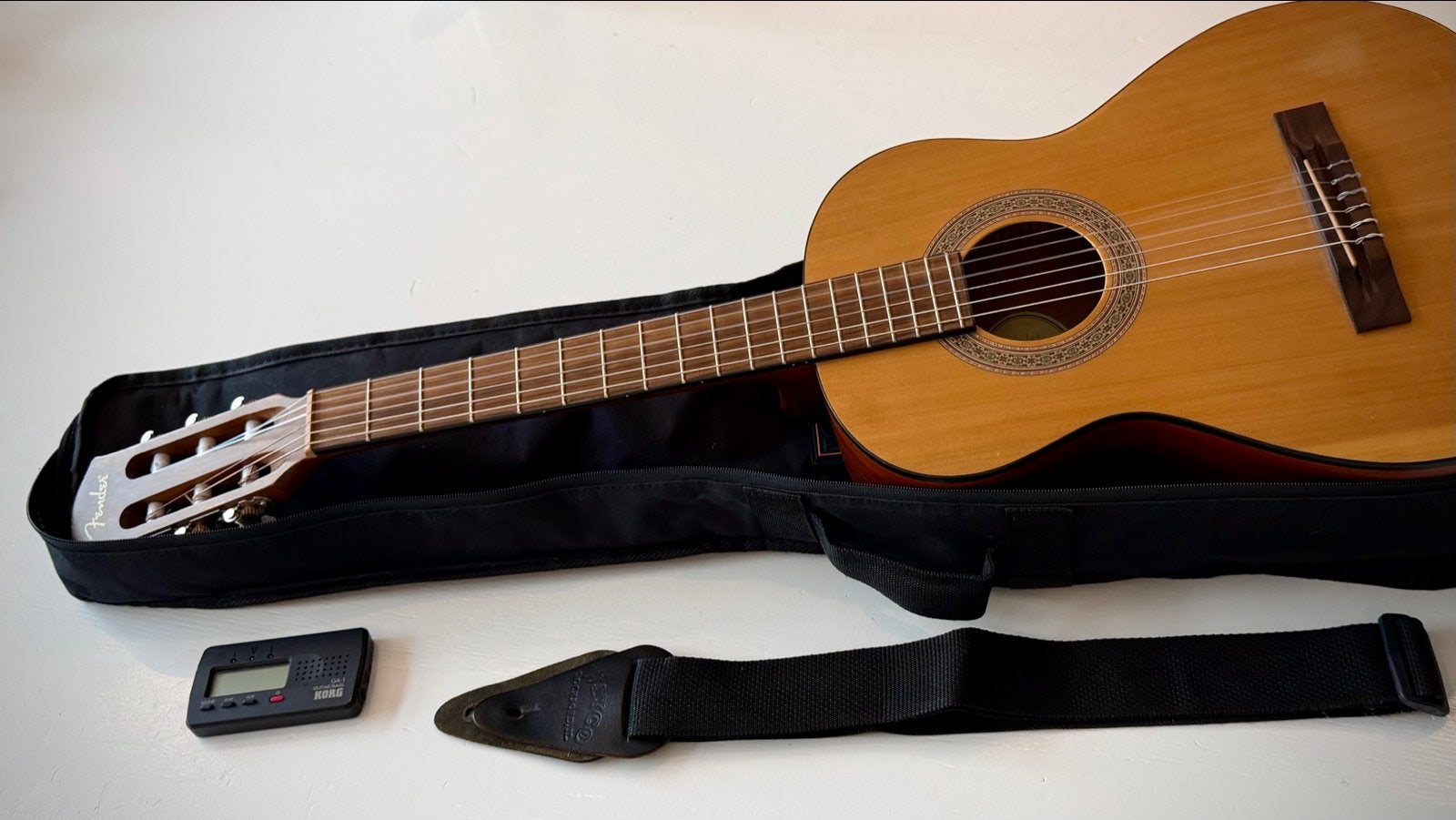 Fender MC-1 3/4 Klassieke Gitaar met hoes, band en tuner, Ophalen, Gebruikt, Klassieke of Spaanse gitaar