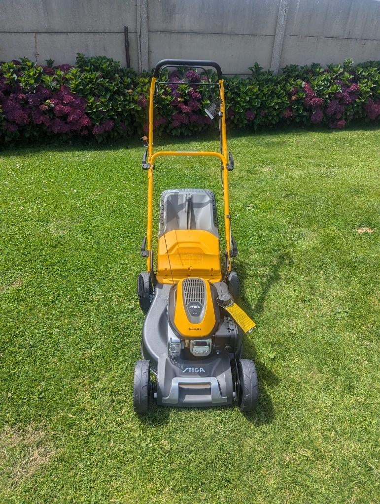 NIEUW Stiga Combi 53S grasmaaier zelftr benz mulch + opvang, Tuin en Terras, Grasmaaiers, Ophalen, Cirkelmaaier, Stiga, Nieuw